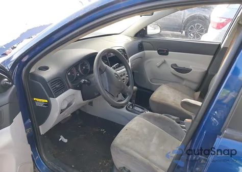 2010 Hyundai Accent Gls z USA, uszkodzony, nr VIN KMHCN4AC5AU465507